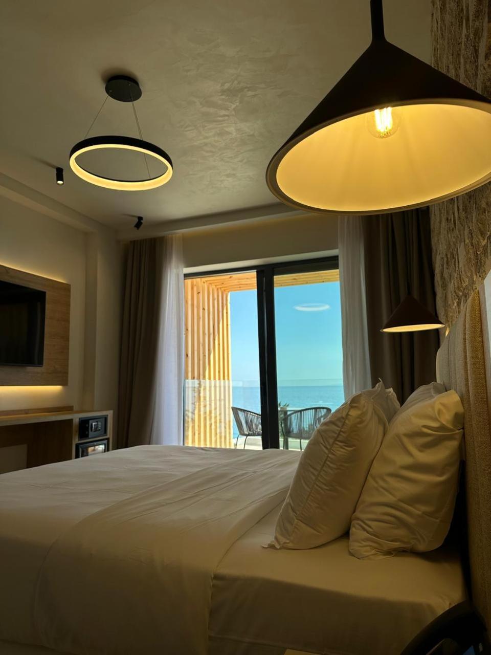 Drymades Inn Resort Dhërmi 外观 照片